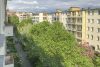 Eleganz trifft auf Altbaucharme – Stilvolle 3,5-Zimmer-Wohnung in bester Lage - Aussicht von Balkon