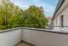 Alt-Mariendorf: Frisch renoviertes 1‑Zimmer‑Apartment mit SW‑Balkon und Blick ins Grüne - Blick von Balkon