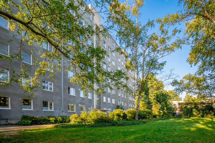 Viel Potenzial: Renovierungsobjekt mit 68 m² in Berlin-Buckow – Ideal für Selbstnutzer & Investoren, 12351 Berlin / Buckow, Etagenwohnung